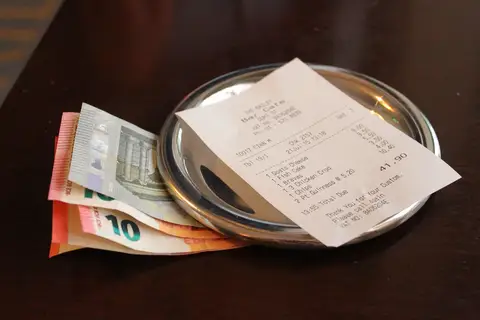 Makan bareng dan acara